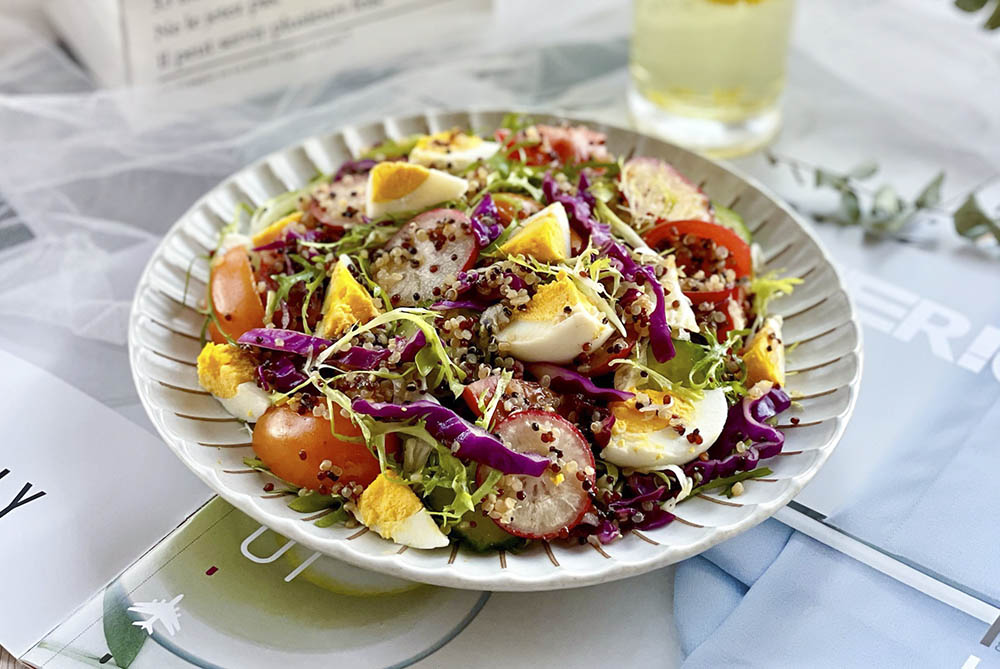 Hạt Quinoa là gì? Hạt Quinoa có tác dụng gì? Thế giới hạt Thông tin