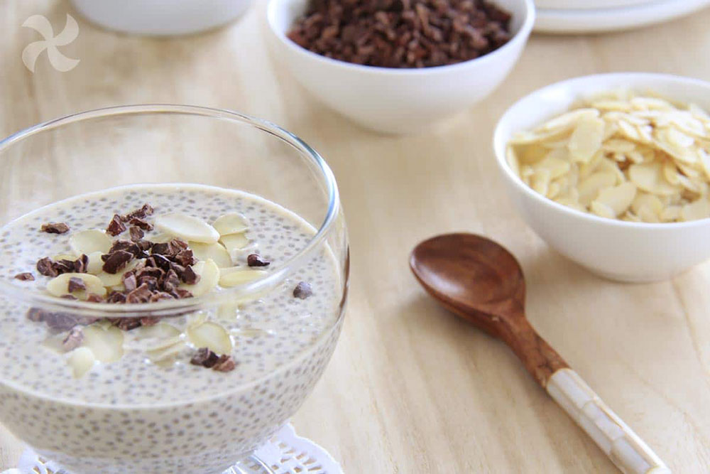 Bánh pudding vanila hạt chia
