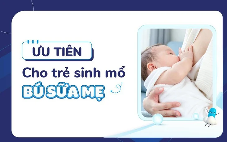 Bú mẹ đủ trong những tháng đầu giúp lợi khuẩn phát triển.